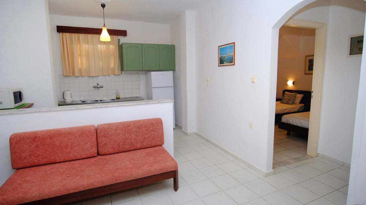 Keti Apartments Adelianos Kampos Eksteriør billede